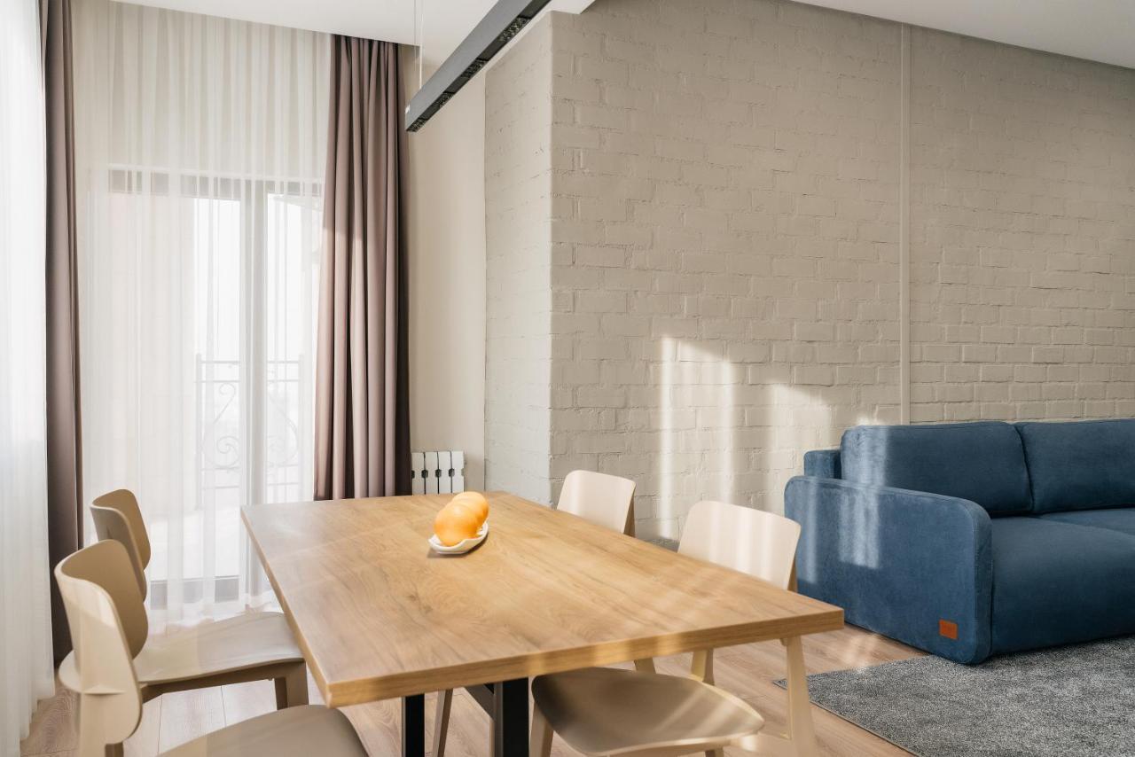 Solutel Apartments-34 Bişkek Dış mekan fotoğraf